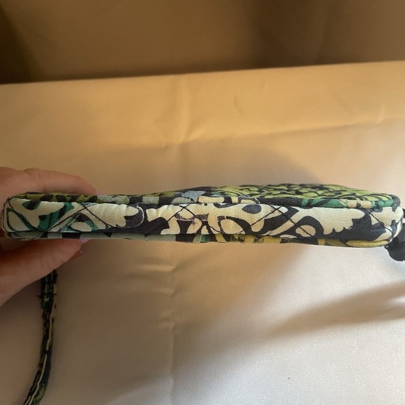 Vera Bradley Blue and Green Floral Paisley Wristlet Wallet Pouch - Picture 3 of 11